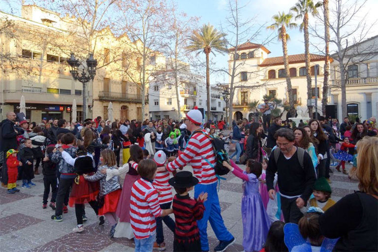 Read more about the article Èxit de participació al carnaval infantil